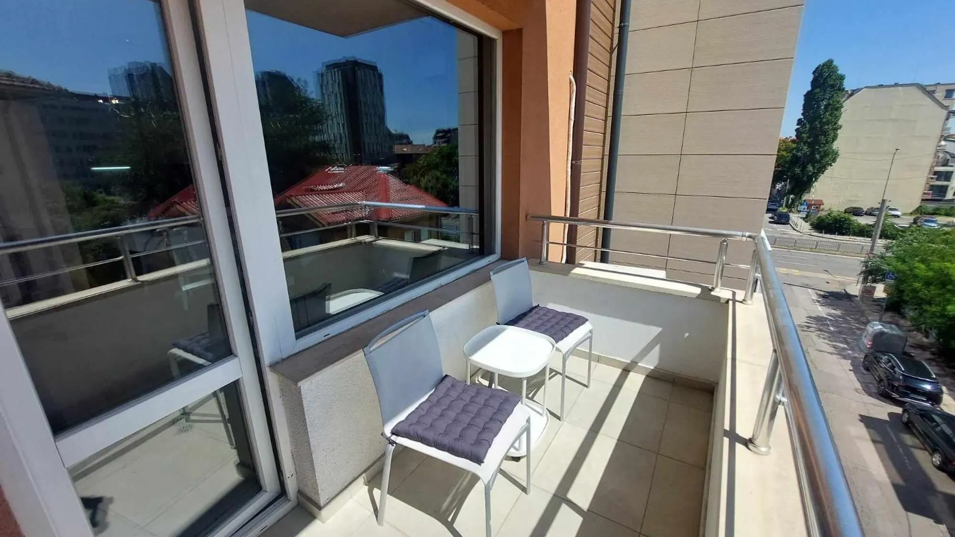 Maxim Sofia Center 1Bdr Apartment Next To Subway Station And Mall Sofia Bulgaria