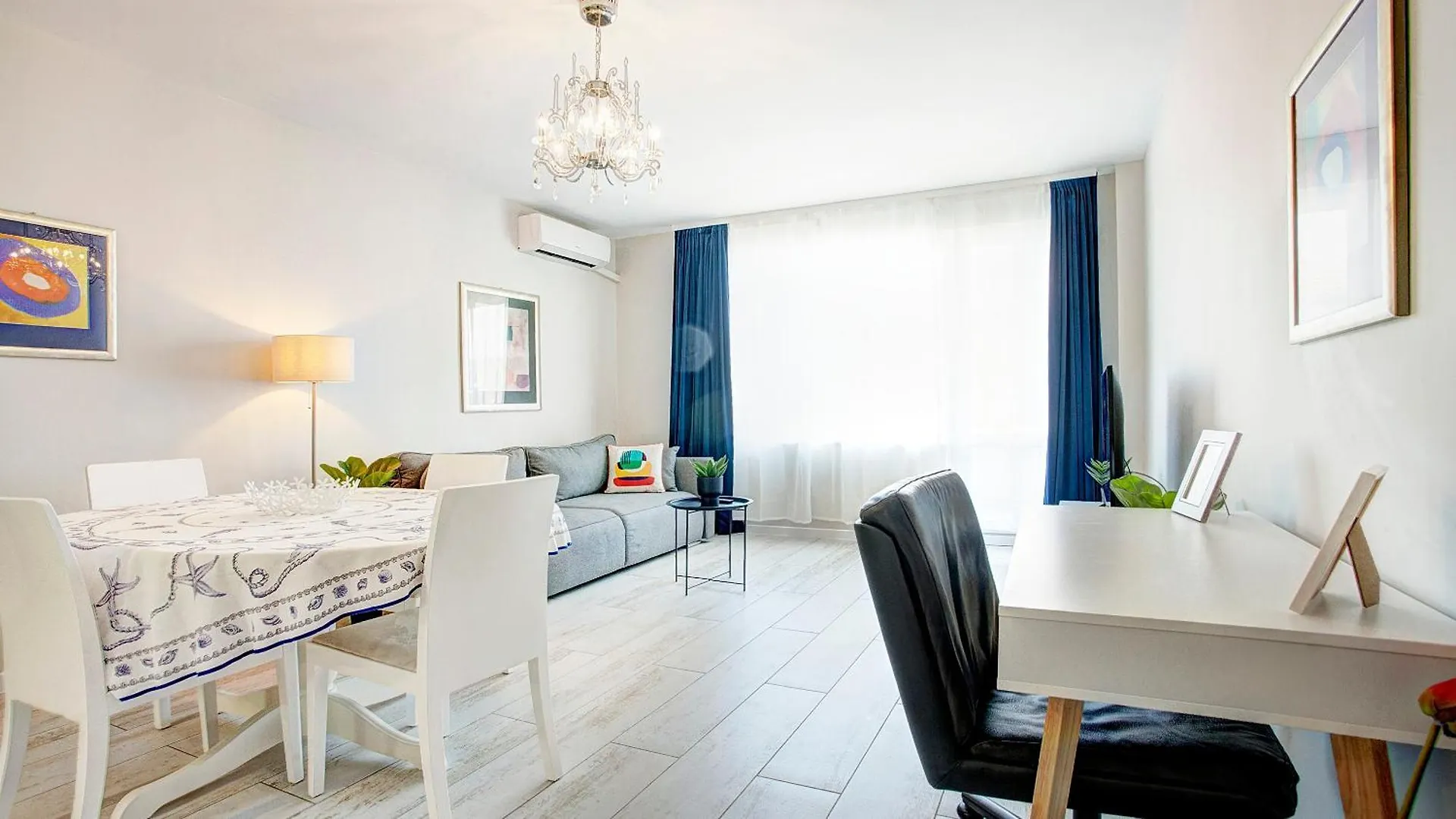 Maxim Sofia Center 1Bdr Apartment Next To Subway Station And Mall Sofia
