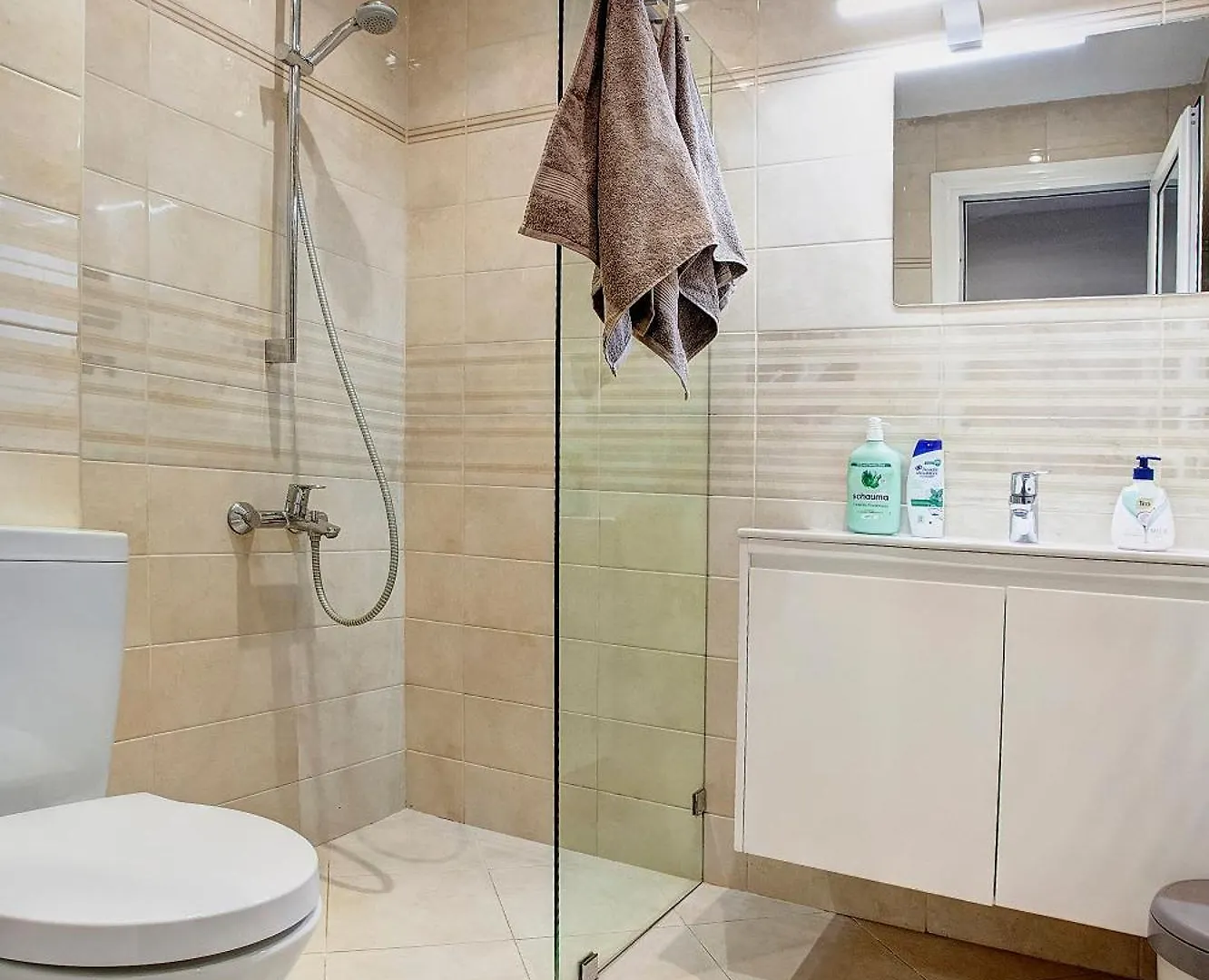 Maxim Sofia Center 1Bdr Apartment Next To Subway Station And Mall Sofia